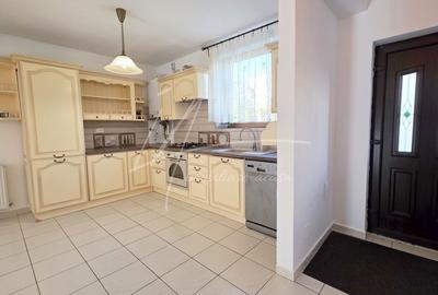 Green City. Casa frumoasa, gradina si liniste de vanzare - 31