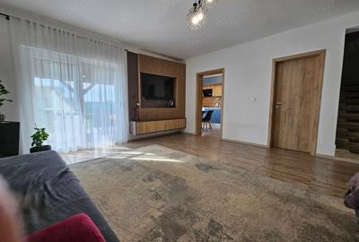 Casă cu 4 camere cu Teren 300 Mp în Chișoda - 9