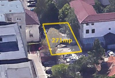 Teren de 271 mp, în Centrul Civic - 2