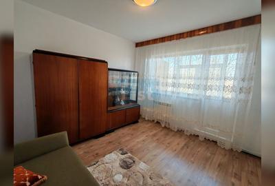 Apartament cu 2 camere semidecomandat în 9 Mai - 3