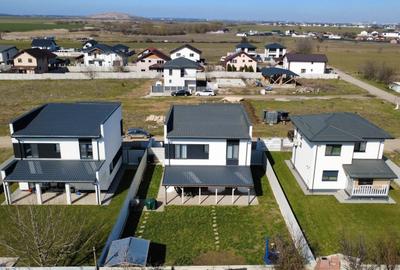 Casă individuală cu 5 camere cu Teren 456 Mp în Berceni - 2