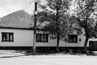 CASA CU TEREN DE 3.000 MP IN LOCALITATEA GIARMATA LA 195.000 EURO - 2