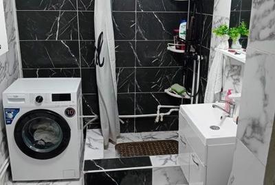 Apartament cu 2 camere decomandat în Fetești-Gară - 3