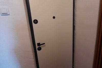 Garsonieră decomandată în Far - 3