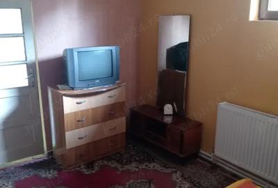 Inchiriez casa la Cornu 2 sau 3 camere - 7