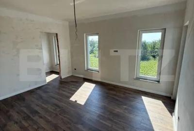 Casă cu 4 camere cu Teren 400 Mp în Central - 8