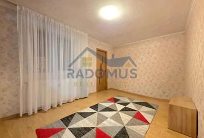 Casă cu 4 camere cu Teren 400 Mp în Bereasca