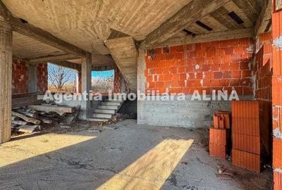 Casa 5 camere D+P+Mansarda si teren in Loc. Santuhalm, Jud. Hunedoara. - 9