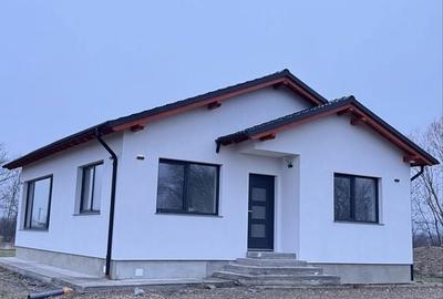 Casă cu 4 camere în Exterior Vest - 8