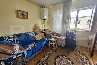 Garsonieră decomandată, mobilată în Bularga - 1