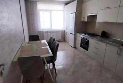 Apartament cu 2 camere decomandat în Răcădău