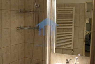 Studio, Plopilor - 2