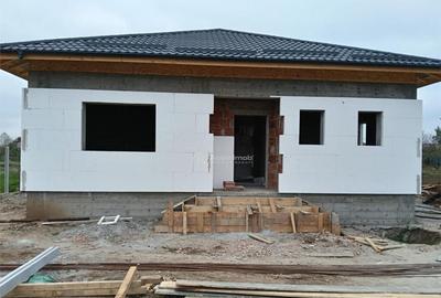 Casa individuala-3 camere-Toate utilitatile-Asfalt-STB-Mutar - 18