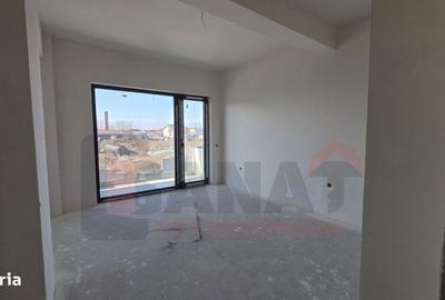 Apartament cu 3 camere în Central - 1