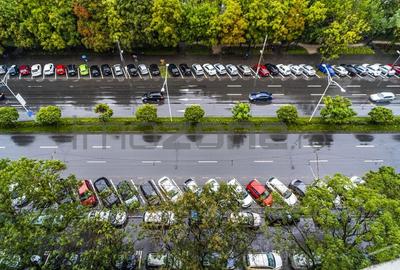 Apartament deosebit, piata Veteranilor, bloc stradal, reabilitat, bucatarie 10mp Apartament deosebit, piata Veteranilor, bloc stradal, reabilitat, bucatarie 10mp - 12