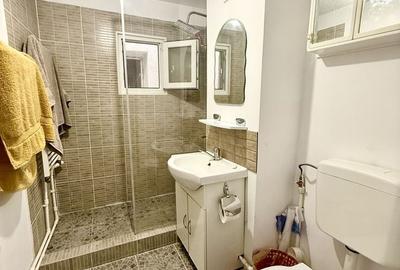 Apartament cu 2 camere decomandat în Buzaului