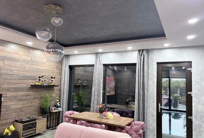 Vila deosebita cu piscina interioară - 7