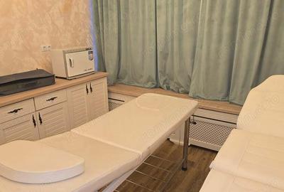 Spațiu comercial, de 120 mp, în Central - 4