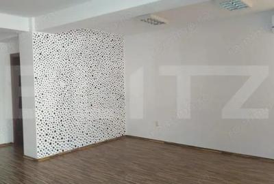 Garsonieră decomandată, mobilată în Central - 5