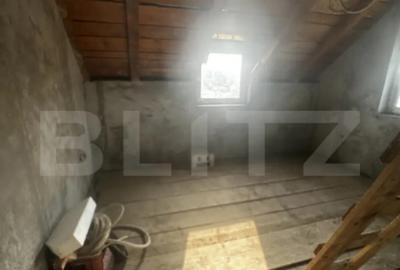 Casă cu 4 camere cu Teren 865 Mp în Păulești - 9