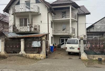 Casă în Central - 2