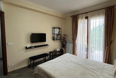 Apartament cu 3 camere decomandat, mobilat în Central - 16