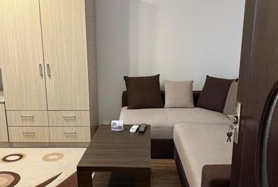 Apartament cu 2 camere decomandat, mobilat în Alexandru cel Bun
