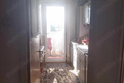Apartament de vanzare 3 camere - 4