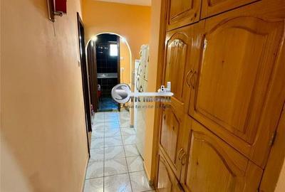 Apartament cu 3 camere decomandat în Cug - 5