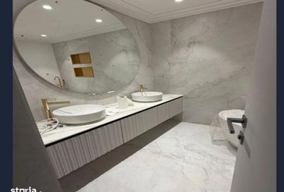 Apartament cu 4 camere în Central - 2