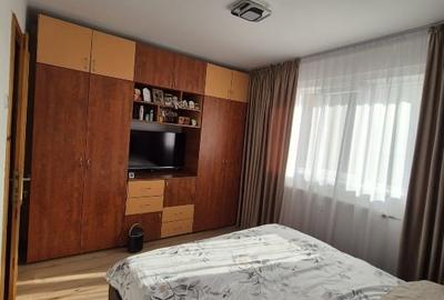 Apartament cu 3 camere semidecomandat, mobilat în Brazda lui Novac - 1