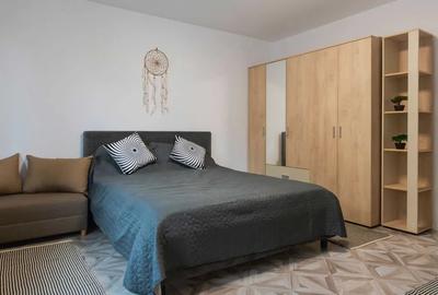 Garsonieră decomandată, mobilată în Tătărași