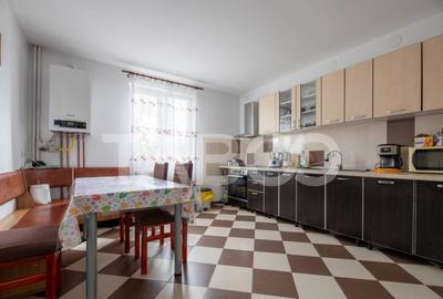 Casă cu 5 camere cu Teren 250 Mp în Central - 12