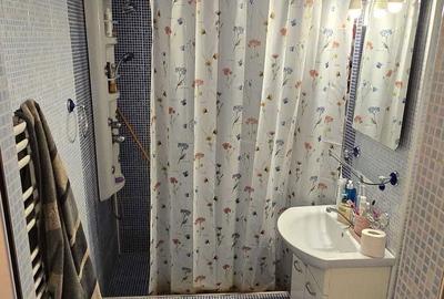 Apartament cu 2 camere decomandat în Podu Roș - 4