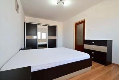 Apartament cu 2 camere, mobilat în Vasile Aaron - 2