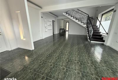 Casă cu 5 camere cu Canalizare în Ultracentral - 16