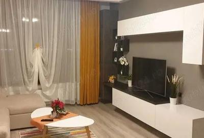 Apartament cu 3 camere decomandat în Tractorul - 2