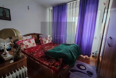 Apartament cu 4 camere semidecomandat în Berceni - 4