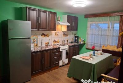 Casă cu 2 camere cu Teren 1644 Mp în Burlești - 17