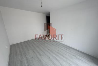 Decomandat.  Spatiu depozitare . Loc de parcare inclus - 5