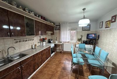 Apartament 3 Camere de Vanzare in Zona Cautata a Timisoarei – 69 mp, Parter, 2 B - 3