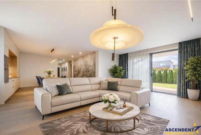 Casă individuală cu 4 camere cu Canalizare în Exterior Est - 2