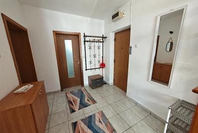 Apartament cu 2 camere decomandat, mobilat în Răcădău - 12