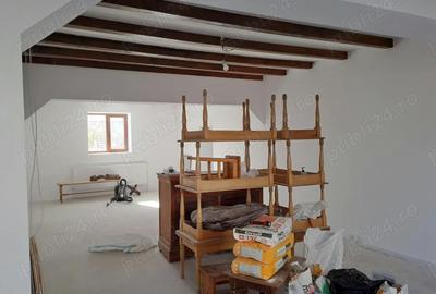 Casă cu 4 camere în Șotrile - 2