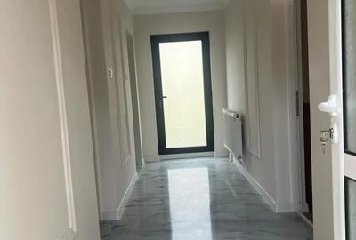 Casă cu 3 camere în Central - 4