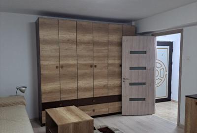 Oferta inchiriere super garsoniera Drumul sarii - 3