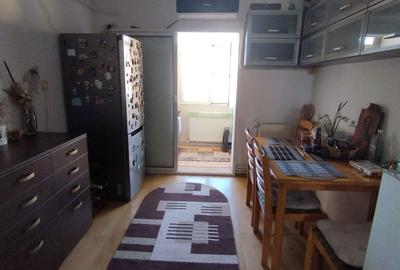 Apartament cu 2 camere decomandat în Exterior Vest - 5
