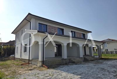 Duplex cu 5 camere cu Canalizare în Ciarda Roșie - 2