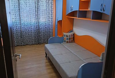 Apartament cu 4 camere decomandat în Central - 1