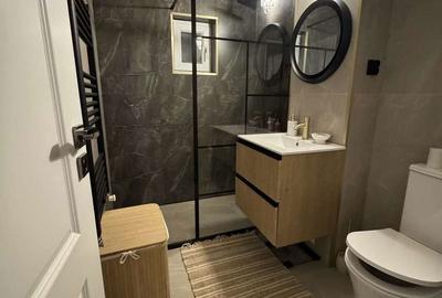 Apartament cu 2 camere în Rovine - 1